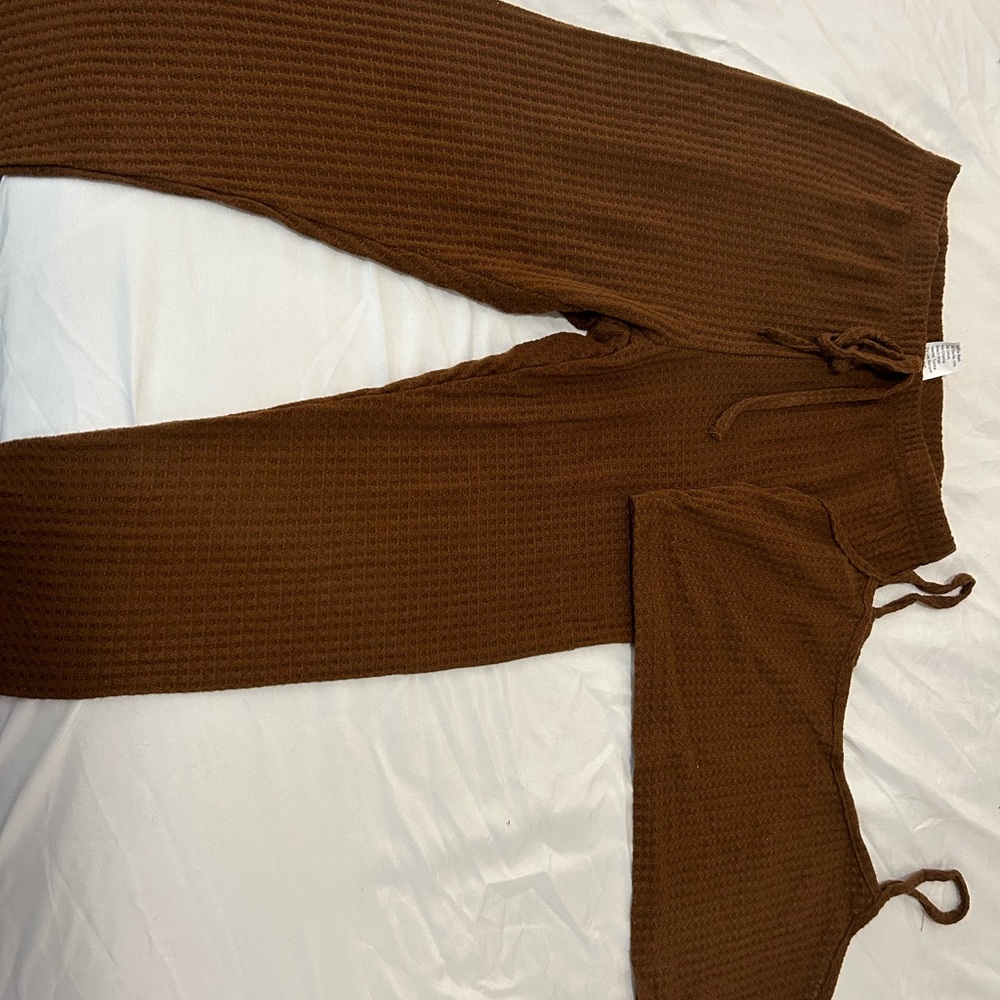 Brown set
